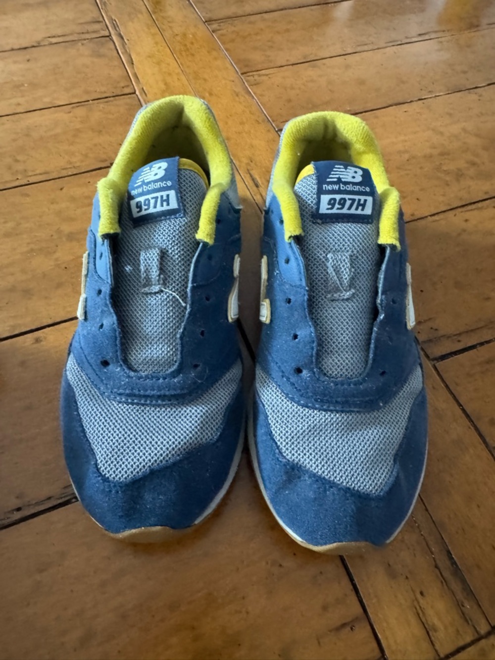 New Balance Kids 997H Blue & Yellow Casual Sneakers - Youth
